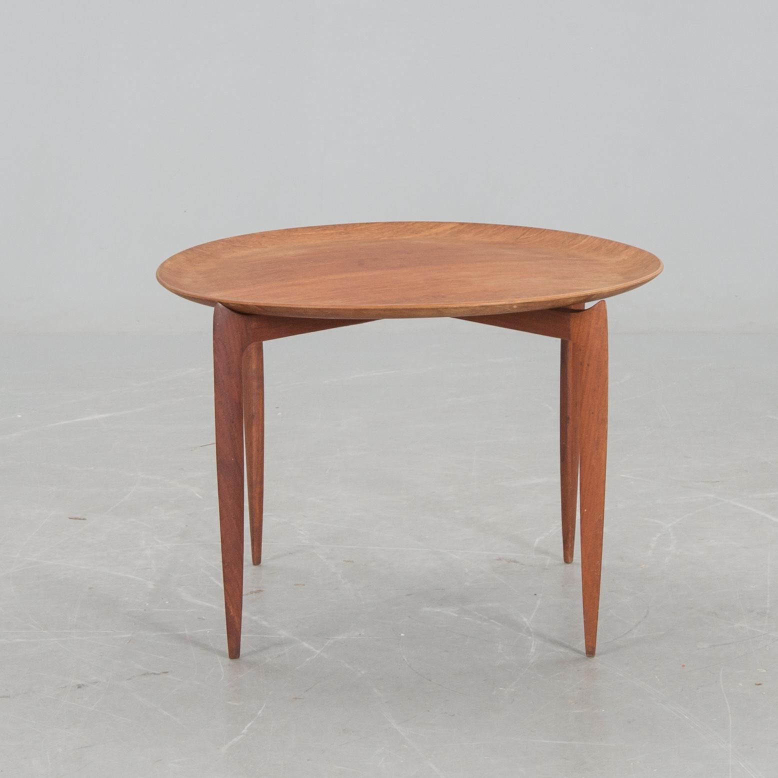 BRICKBORD, H. Engholm och Svend Åge Willumsen för Fritz Hansen 1960-tal Danmark.