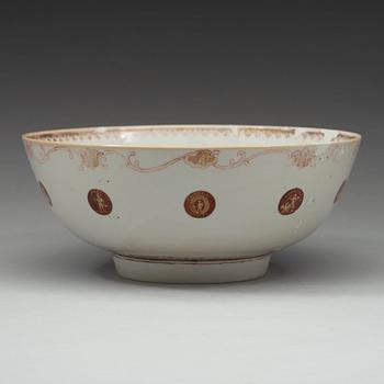 BÅLSKÅL, kompaniporslin. Qingdynastin, 1700-talets första hälft.