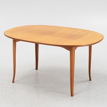 Carl Malmsten, an 'Ovalen' mahogany veneered coffee table, second half of the 20th Century.