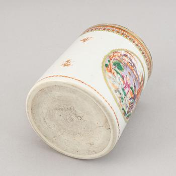 A famille rose jug and 10 dishes and one serving dish, Qing dynasty, 18th/19th Century.