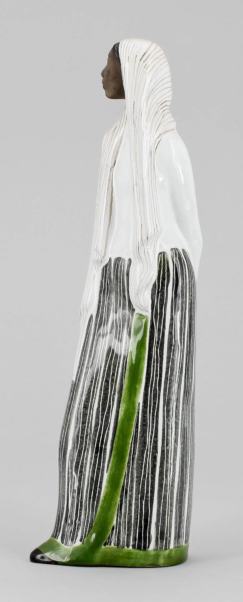 FIGURIN, stengods, Mari Simmulson, Upsala Ekeby, 1950-tal.