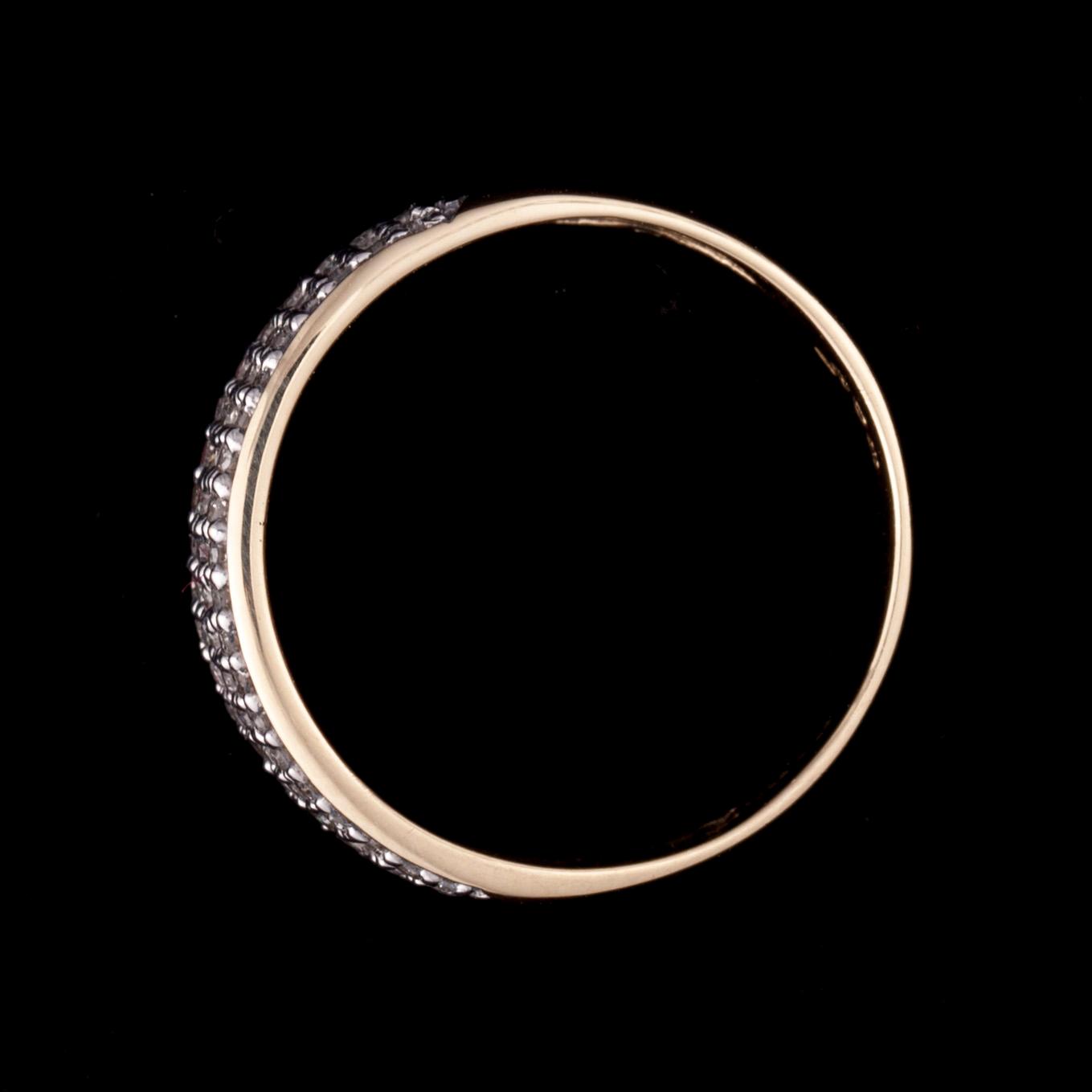 RING, 14K guld, diamanter. Vikt ca 2,8 g.