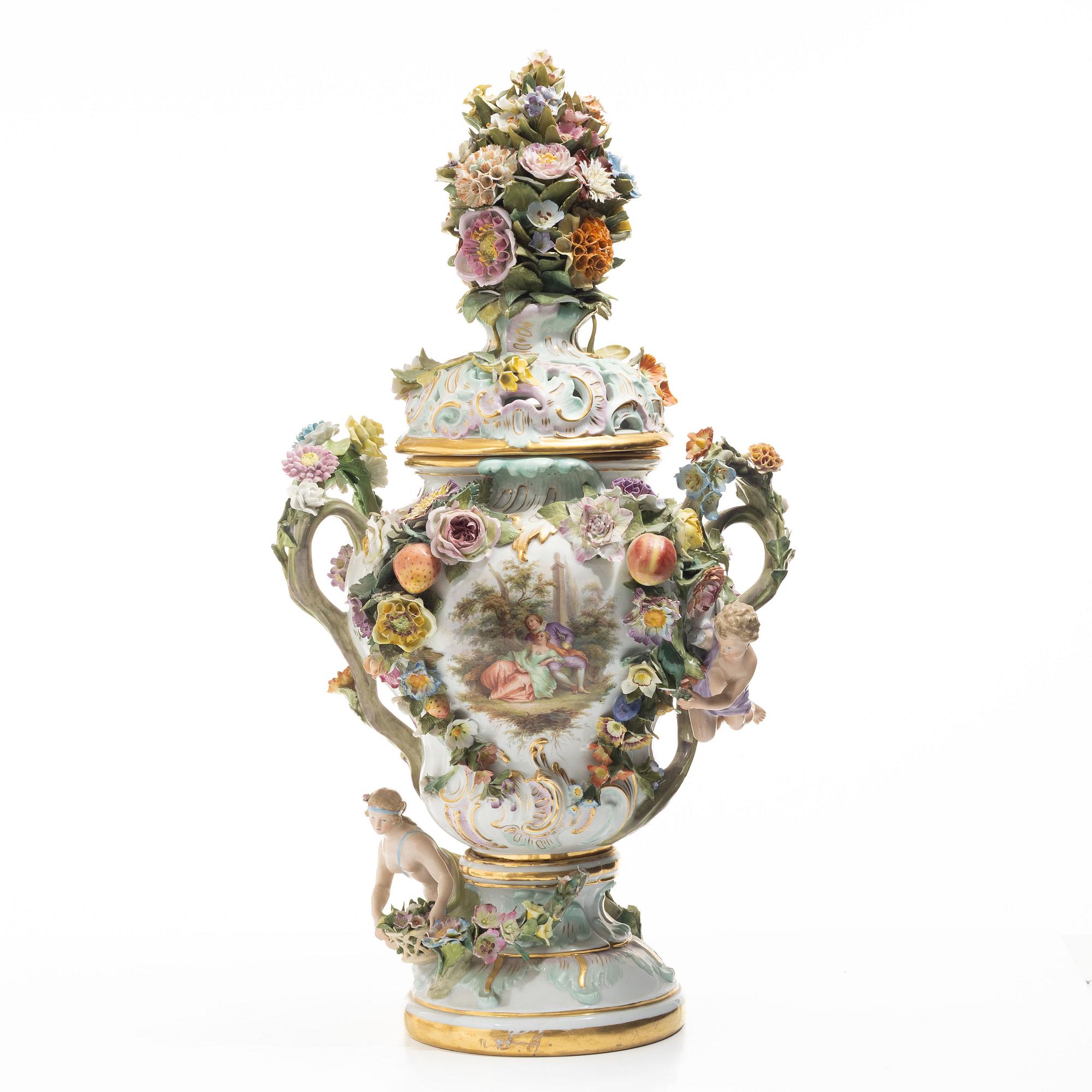 Meissen, Prakturna/lockurna, porslin, sent 1800-tal.