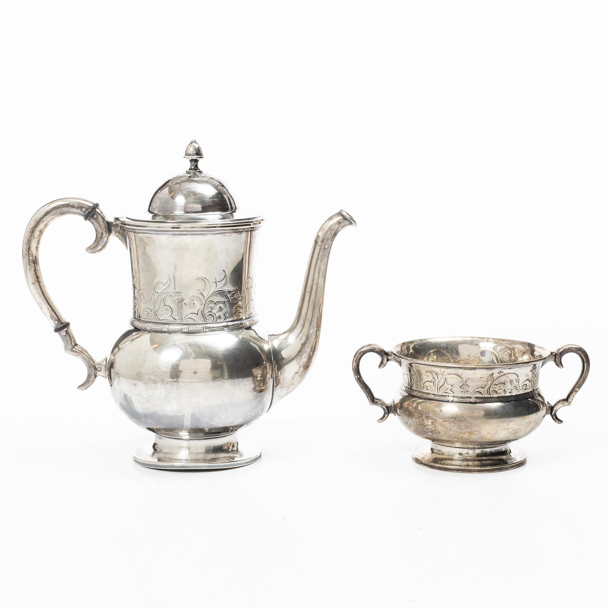 David Andersen, kaffekanna samt sockerskål, silver, Olso, Norge, omkring år 1900.