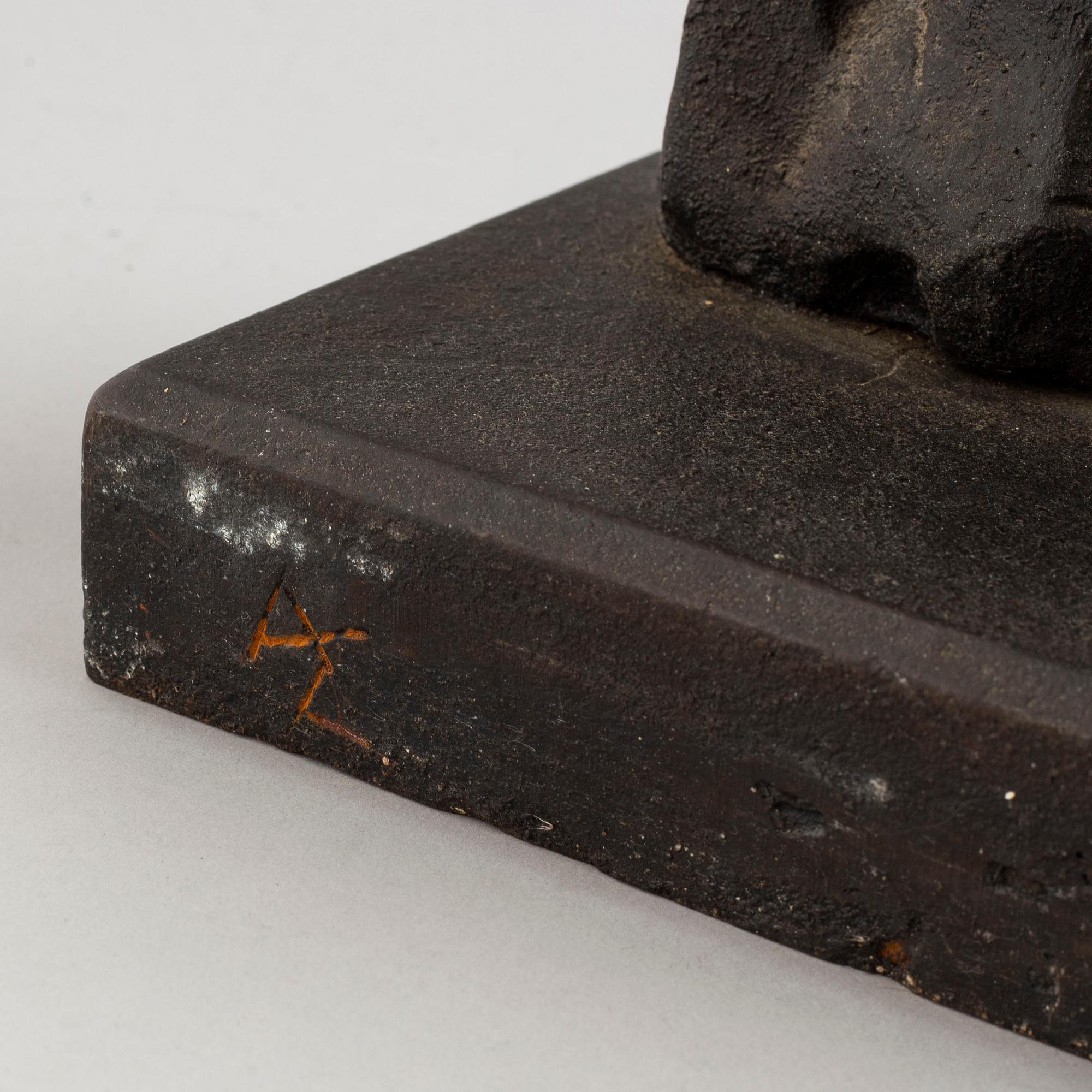 ALLAN EBELING, a cast iron sculpture depicting Karl XII.