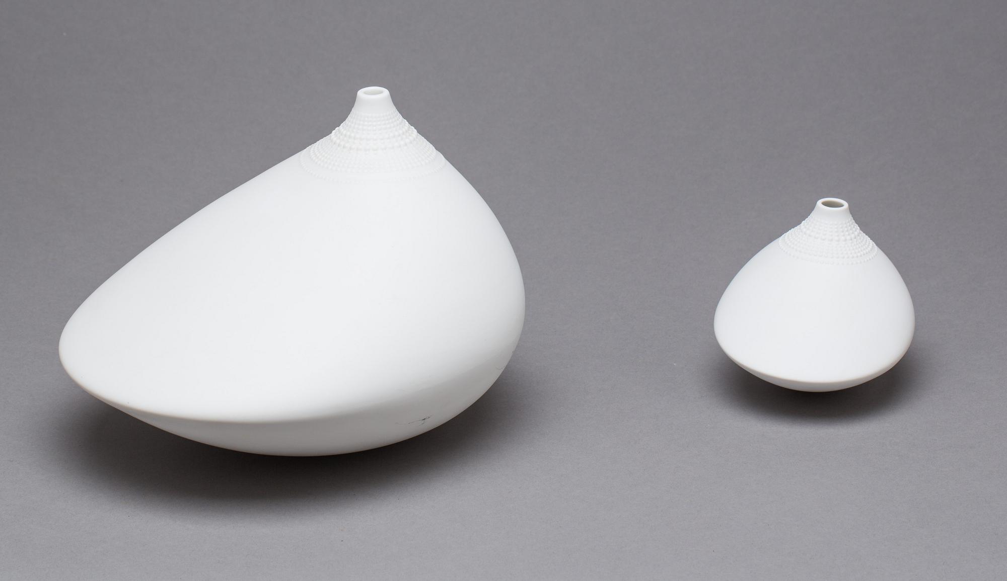VASER, 2 stycken "Pollo", T Wirkkala, Rosenthal Studio-Linie.