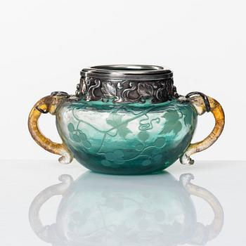 Emile Gallé, an Art Nouveau glass bowl, Nancy, France, with silver mounts by Ovchinnikov, Moscow.