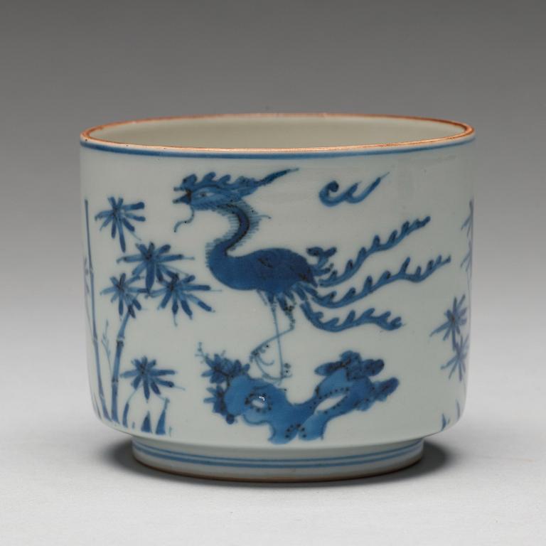 A Japanese blue and white bowl, 19th Century.