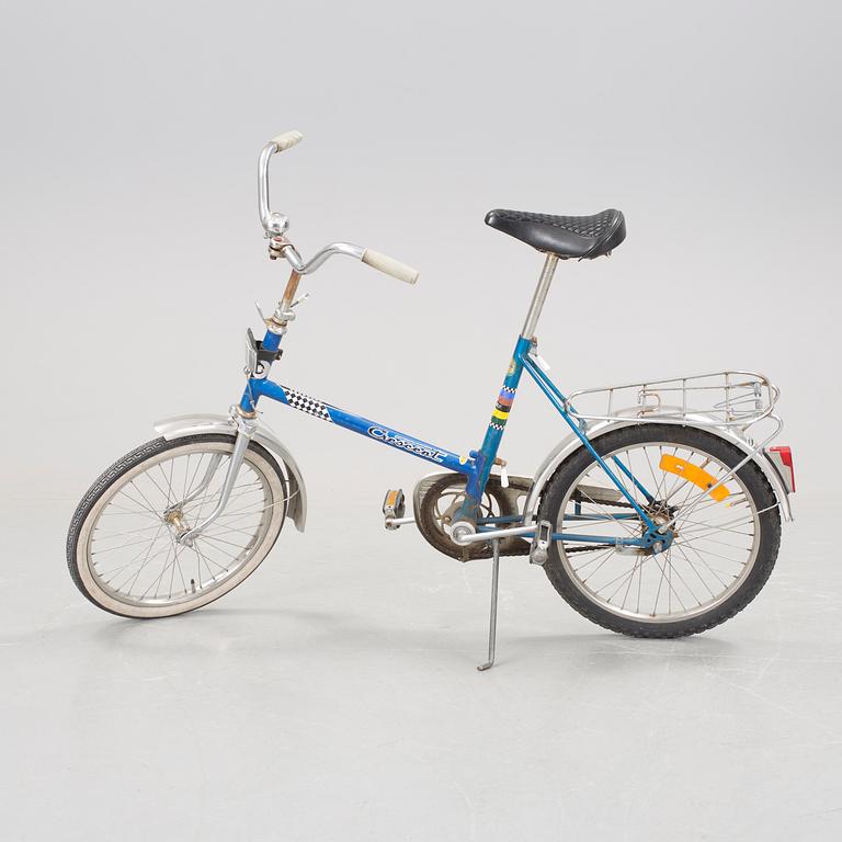 A foldable bicycle by Crescent 1970s.