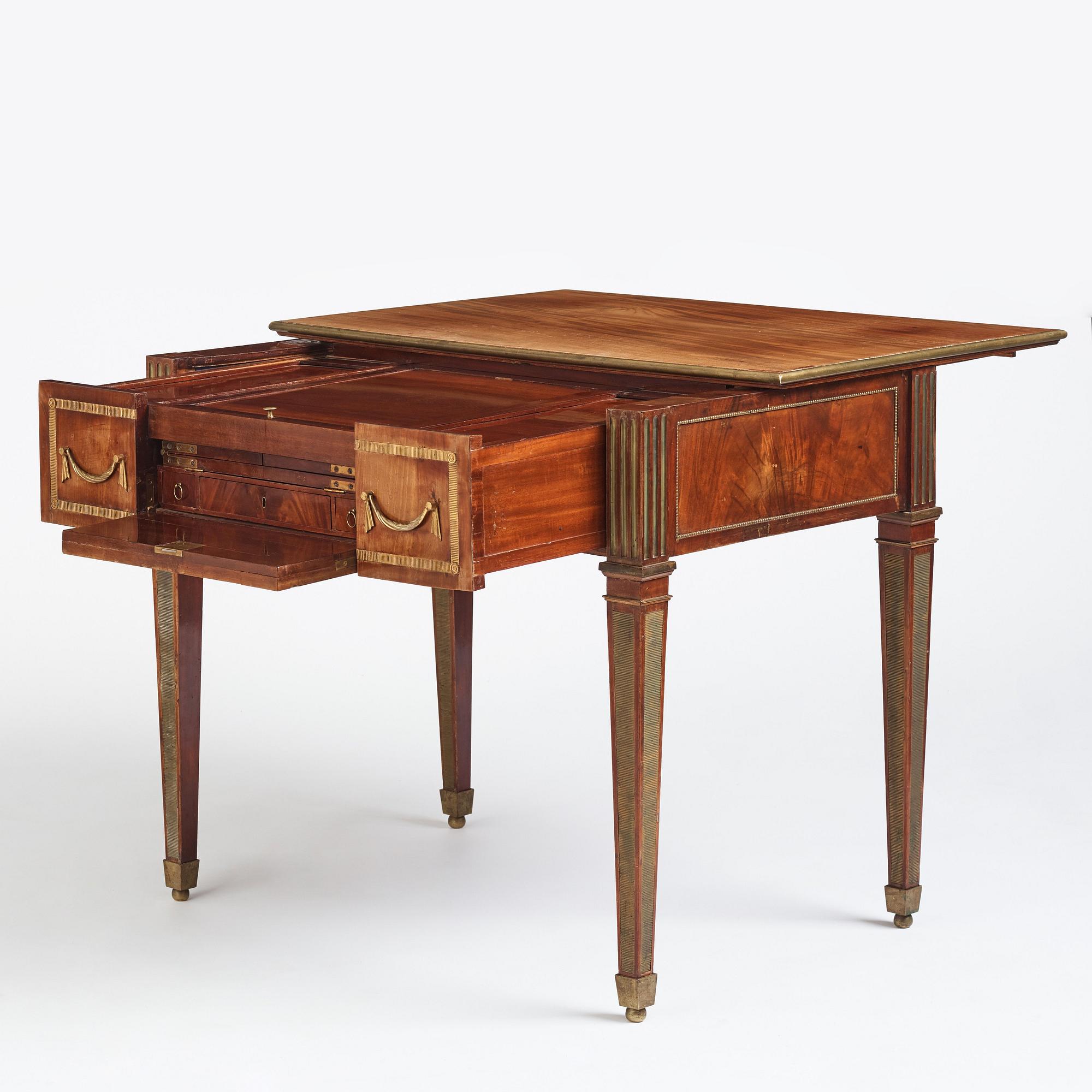 Kejserligt bord, av David Roentgen (mästare i 1780-1807), Neuwied  ca 1785-1790, Louis XVI.