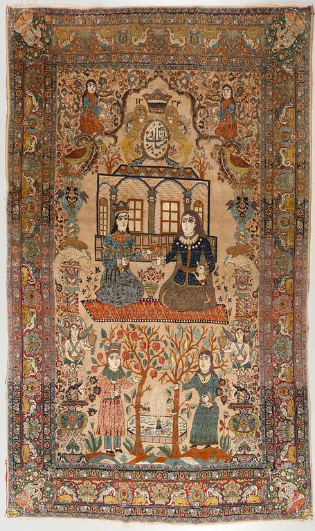 A Tabriz carpet, antique/semi-antique, dated 1914, 266 x 195 cm.