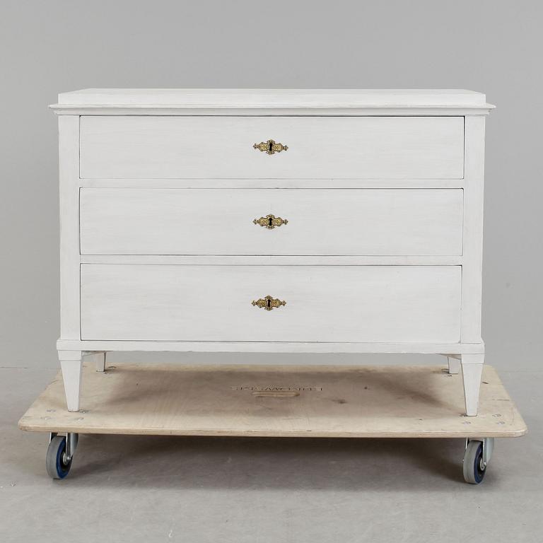 BYRÅ, sengustaviansk, 1800-talets början.