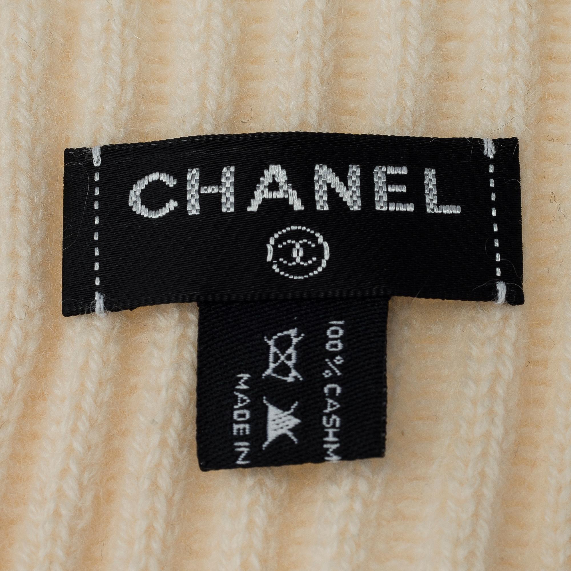 HALSDUK, Chanel.