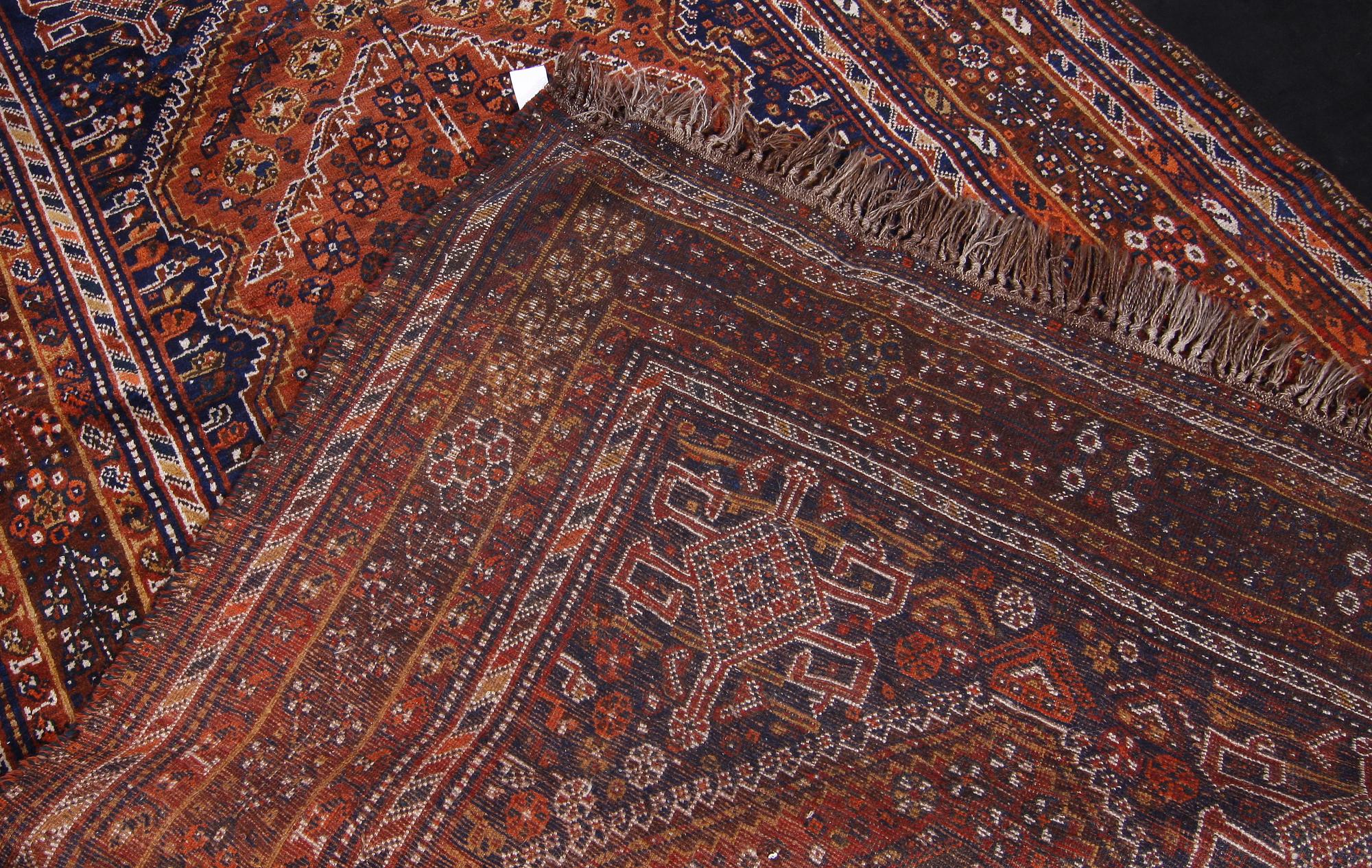 MATTA. Shiraz semiantik. 270 x 170.