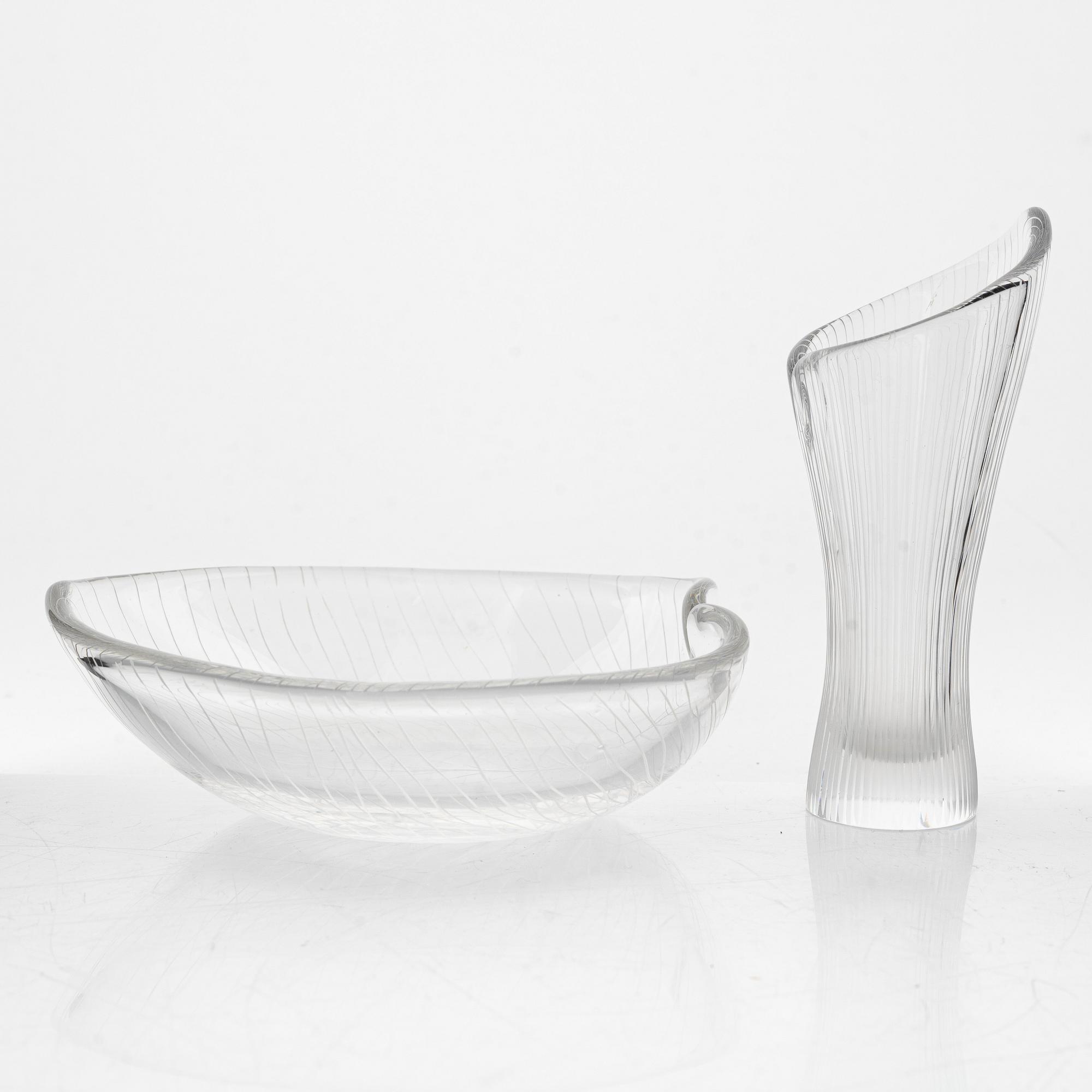 Tapio Wirkkala, skål samt vas, glas, Iittala, signerade.