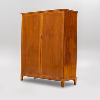 Linen cupboard, mid-20th century.