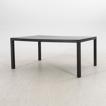 Dining table, 21st century.