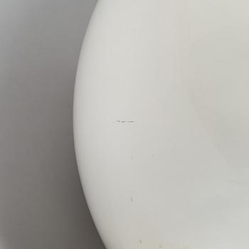 Eero Aarnio, a 'Ball Chair' for Adelta, 2008.