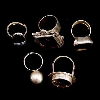 RINGAR, 5 st, silver, med olika stenar.
