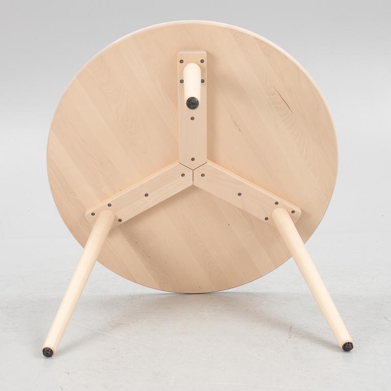 Jonas Lindvall, matbord, "Miss Tailor", Stolab. 2019.