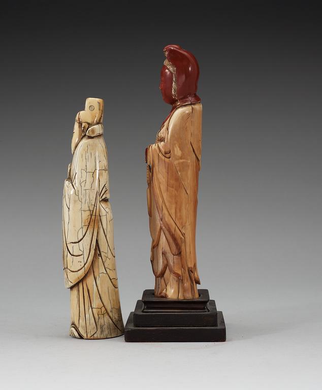 Two Ivory figures of deities, 17/18th Century.