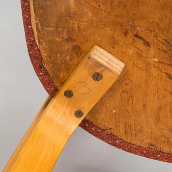 Alvar Aalto, tuolipari malli 69 ja jakkara malli 60, O.Y. Huonekalu- ja Rakennustyötehdas A.B. 1900-luvun puoliväli.