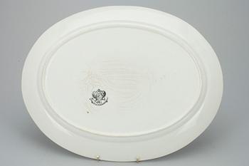 SERVERINGSFAT, 3 st, flintgods, Kusnetsov, Riga 1890-1910 och Arabia, Finland 1878-1910.