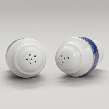 SIGVARD BERNADOTTE, RUOKA-ASTIASTO, 76 osaa, posliinia, "Christineholm".