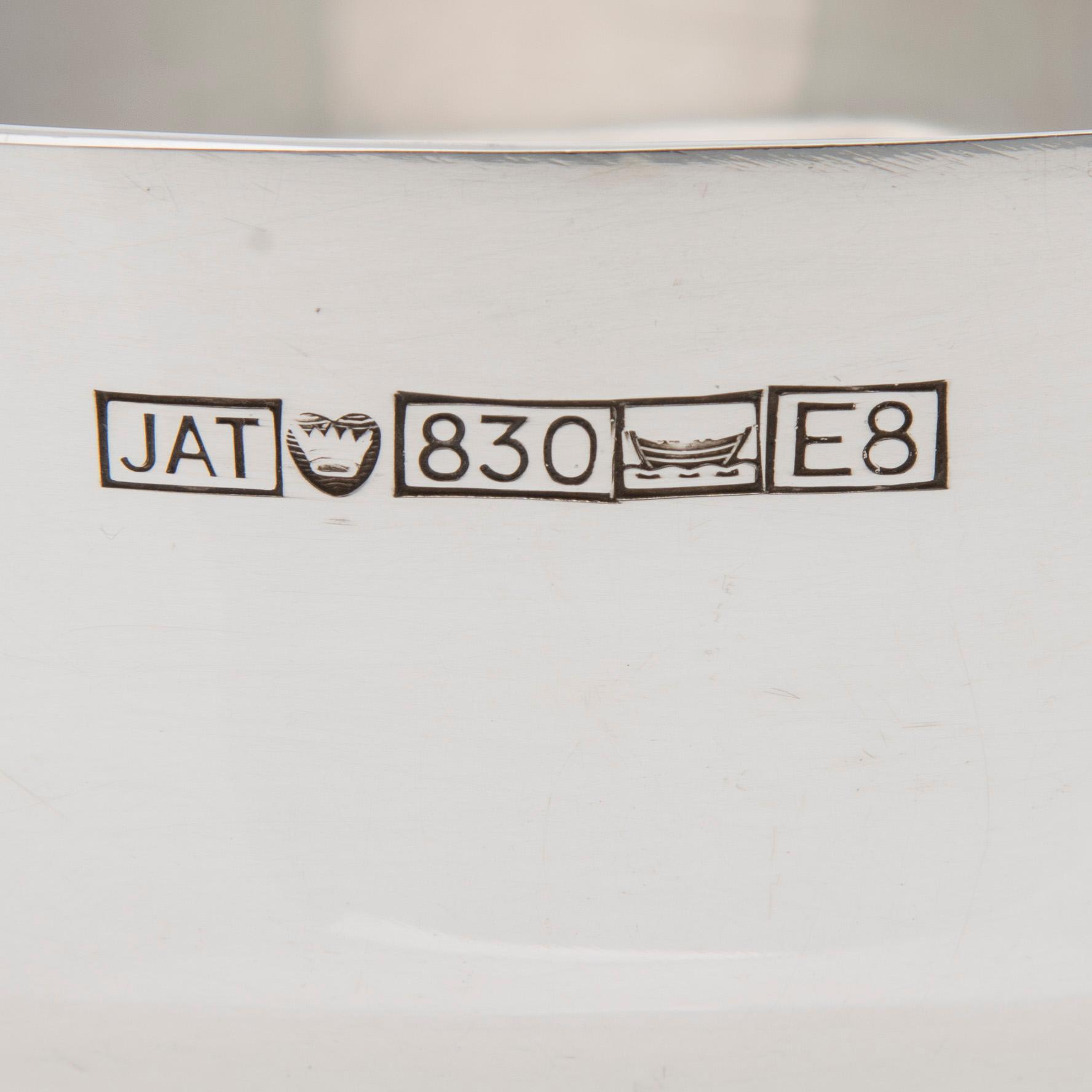 SKÅL, sterling silver, J.A. Tarkiainen, Helsingfors 1982. Vikt 262 g.