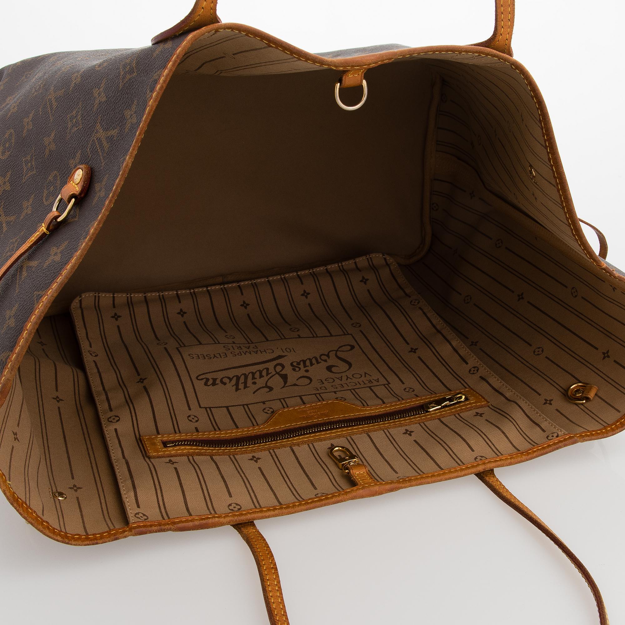 Louis Vuitton, A Monogram 'Neverfull GM' Bag.