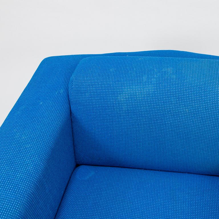 VOITTO HAAPALAINEN, nojatuoli "Prisma", Tehokalusto 1972.