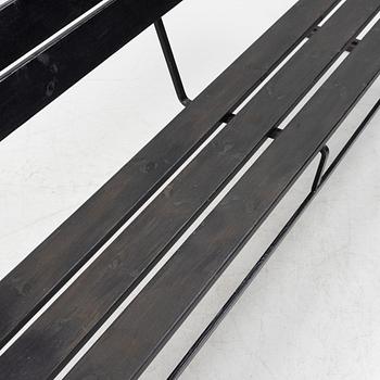 A 'Soffa5' iron and wood garden bench, Grythyttan.