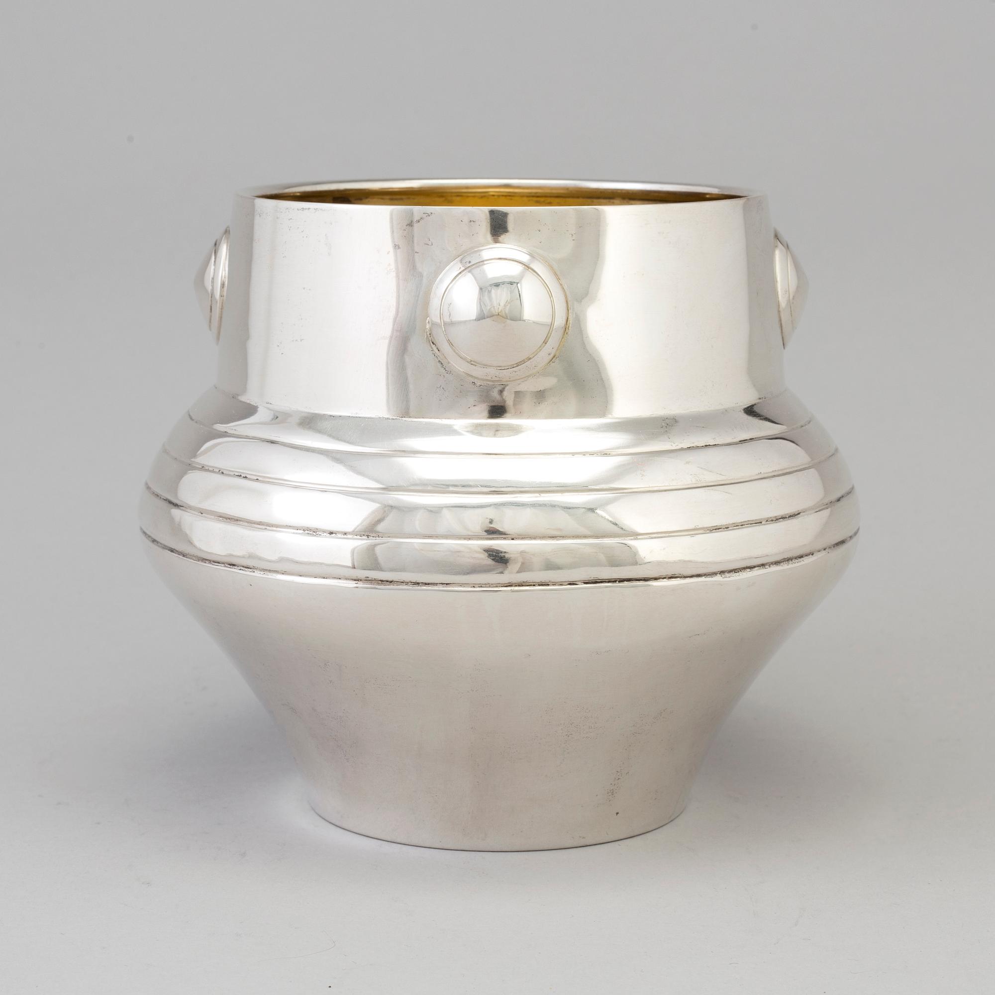 CG HALLBERG, skål/ytterfoder, silver, Stockholm 1904.