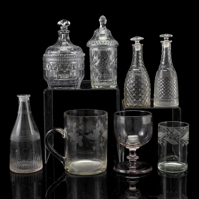Glass items, eight parts, 19th century.