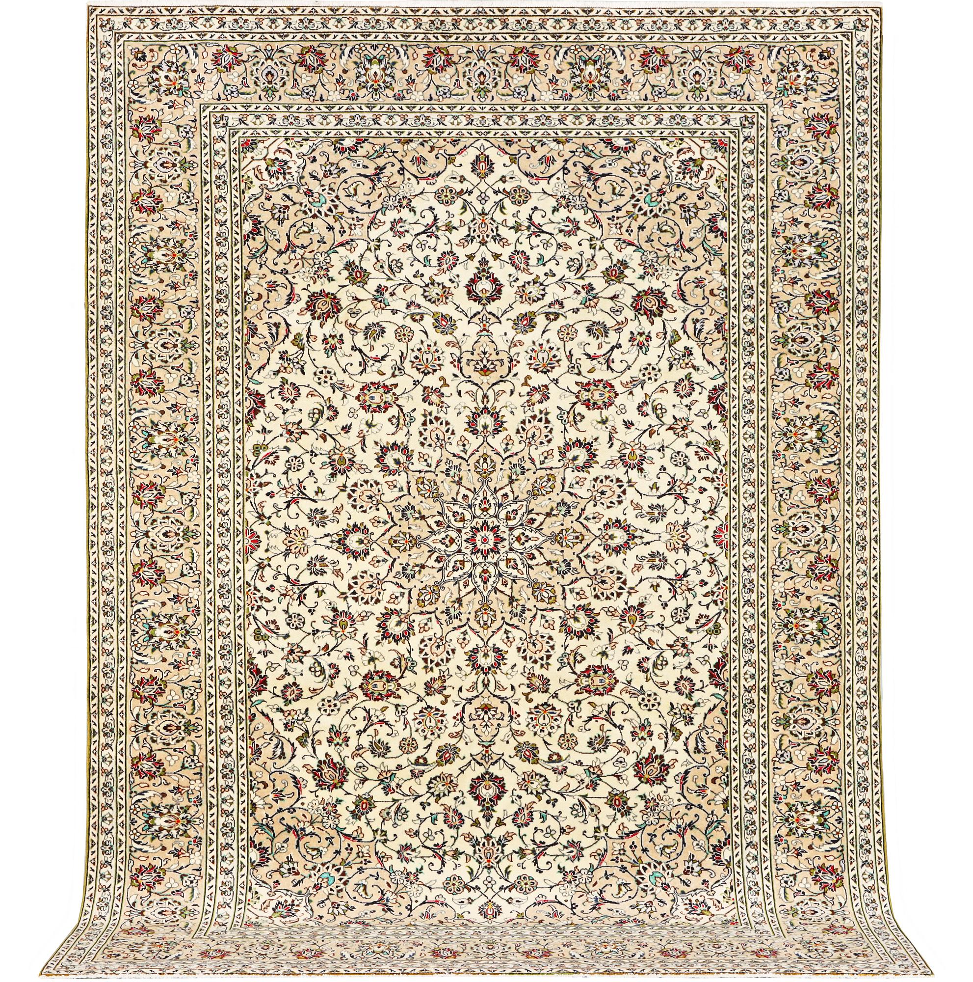 A Keshan carpet, c. 342 x 242 cm.