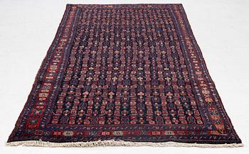 A semi-antique Bidjar carpet, c. 310 x 145 cm.