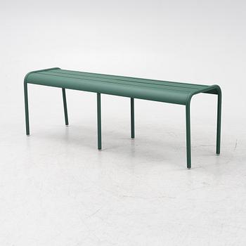 A 'Luxembourg' bench, Fermob.