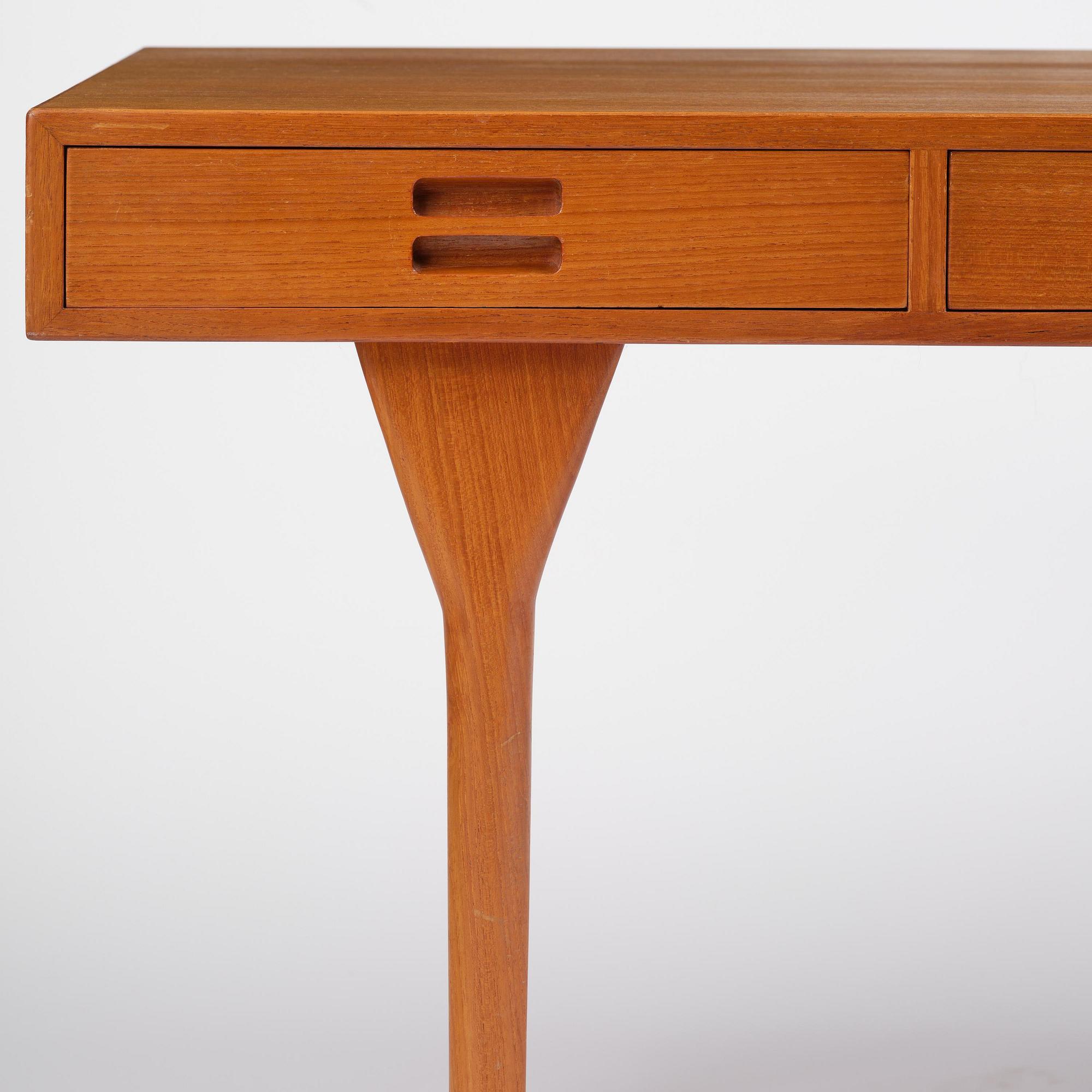 Nanna Ditzel, a teak desk model "93-4", Søren Willadsens Møbelfabrik, Denmark, 1950s.