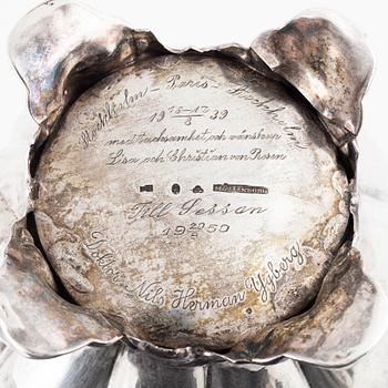 A silver coffee pot by Gustav Möllenborg, Stockholm, 1850.