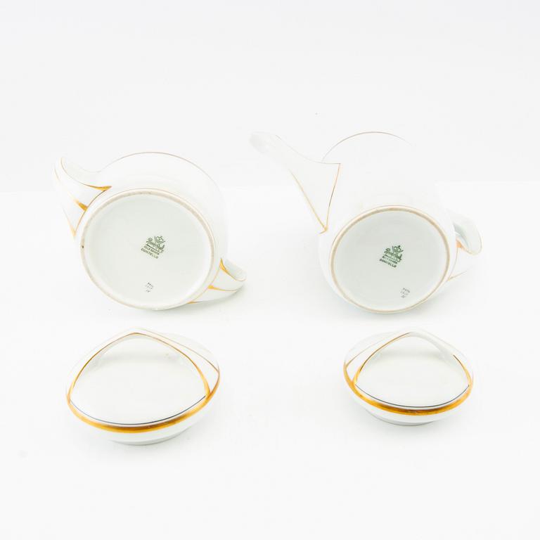 Service for 100 persons, Rosenthal, first half of the 20th century porcelain.