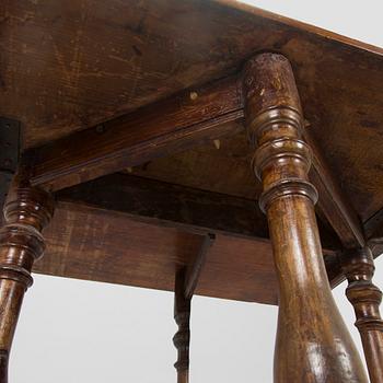 An 18th century gateleg table.