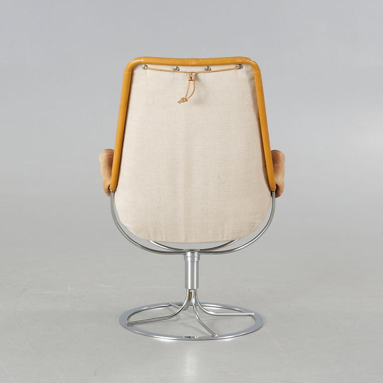 A late 20th centruy "Jetson" chair, designed by Bruno Mathson for Dux.