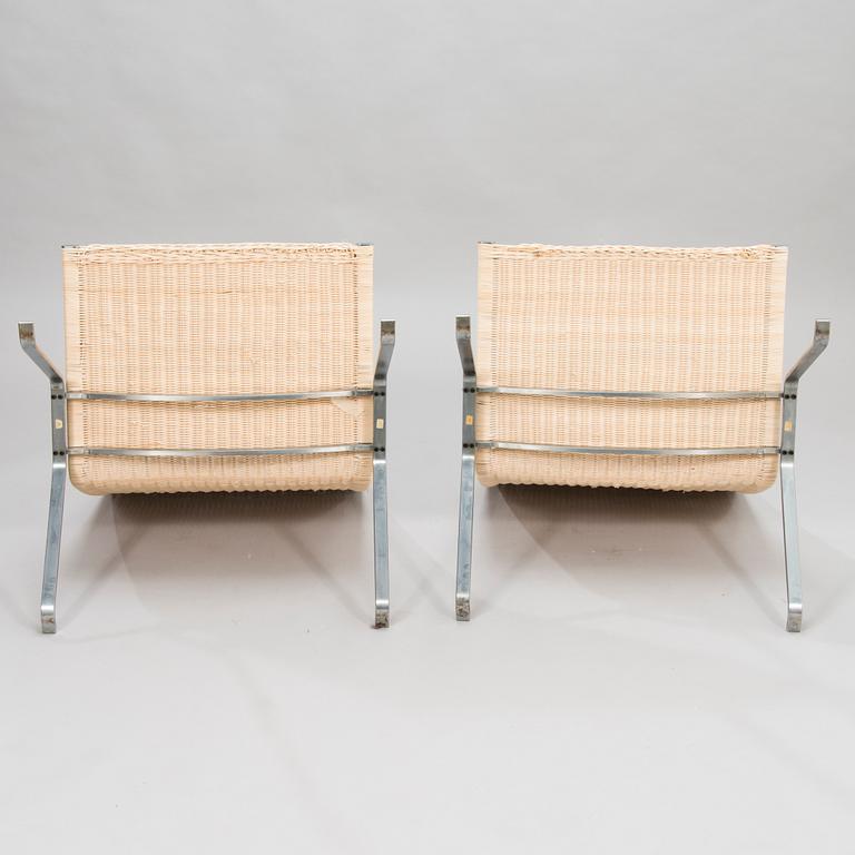 POUL KJAERHOLM, A pair of Danish 'PK22' easychairs for  E. Kold Christensen.