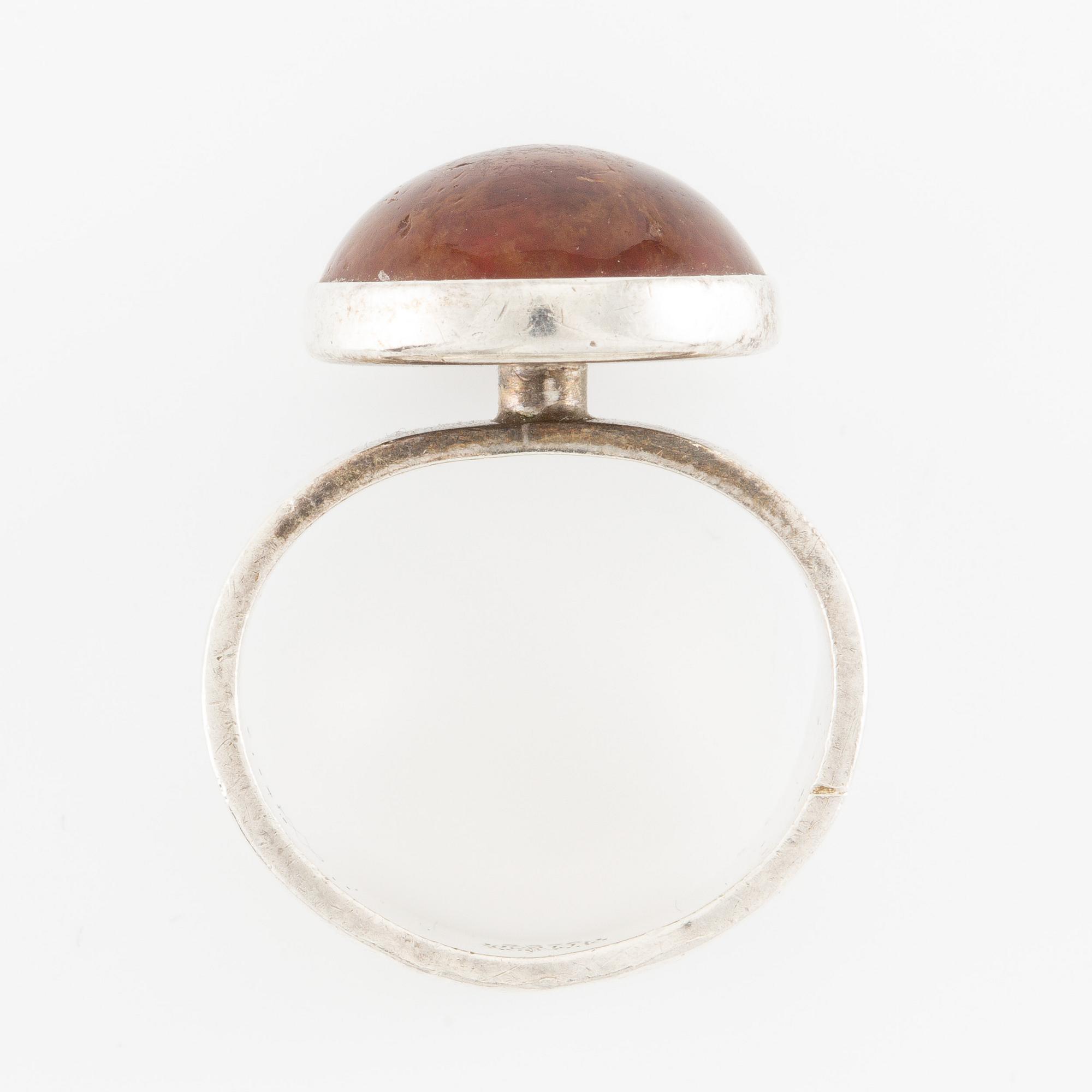 NE From, ring sterlingsilver med bärnsten, Danmark sannolikt 1960-tal.
