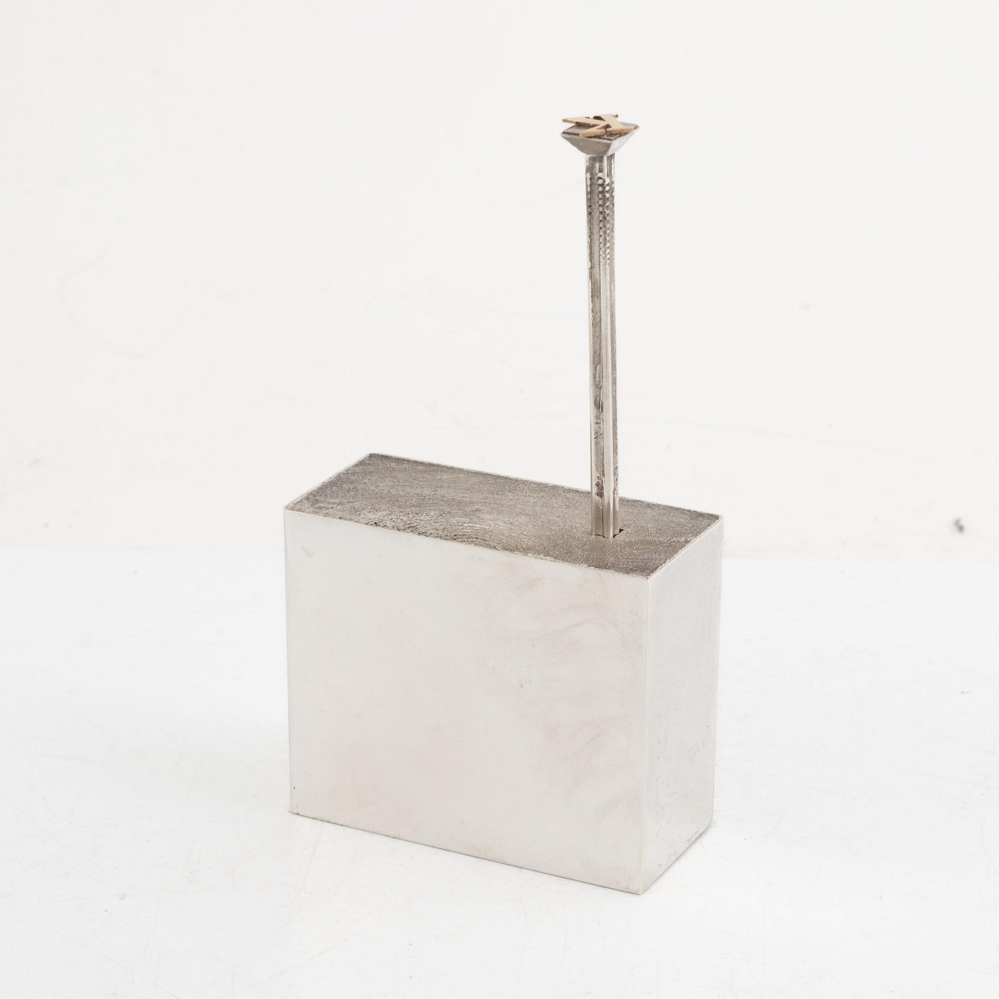 Michael Persson Carling, a Swedish silver sculpture, Gothenburg 2008.