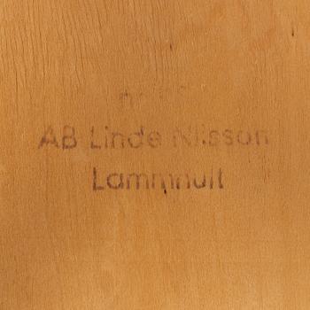 Matbord och stolar, 8 st, A.B. Linde Nilsson Lammhult, 1960-tal.
