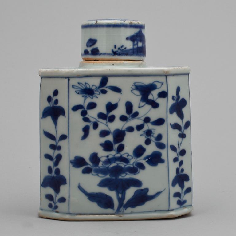 TEDOSA, porslin, Kina, Qianlong 1736-1795.