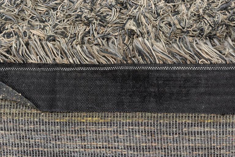 Gunilla Lagerhem-Ullberg, Carpet, Kasthall, Fogg 1, ca 225 x 260 cm.