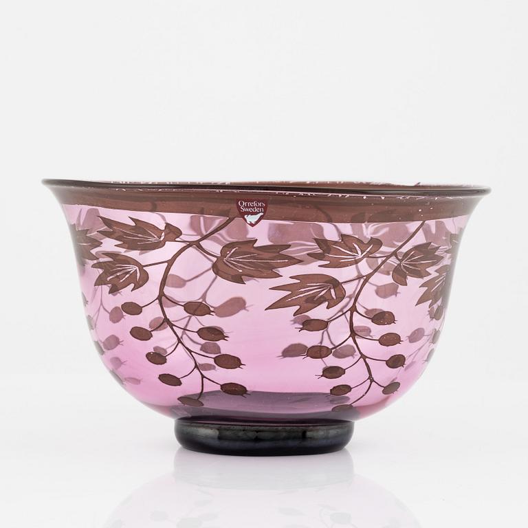 Eva Englund, a graal glass bowl, Orrefors.