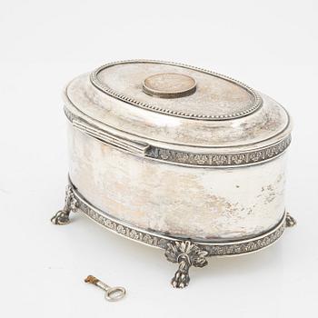 A silver sugarbox by Samuel Petterson Linköping 1904.